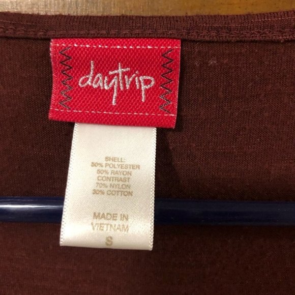 Daytrip Long Sleeve Beaded Top - Picture 5 of 6